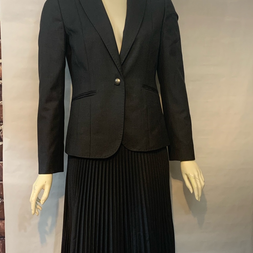 Calvin Klein  Pleated Skirt Suit Set